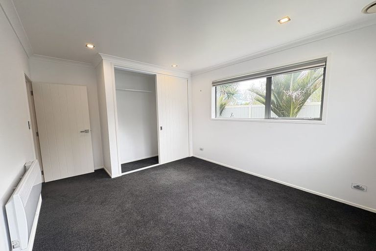 Photo of property in 154 Boord Crescent, Kumeu, 0891