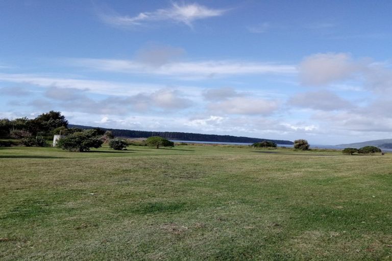 Photo of property in 122 Maunsell Road, Port Waikato, Tuakau, 2695