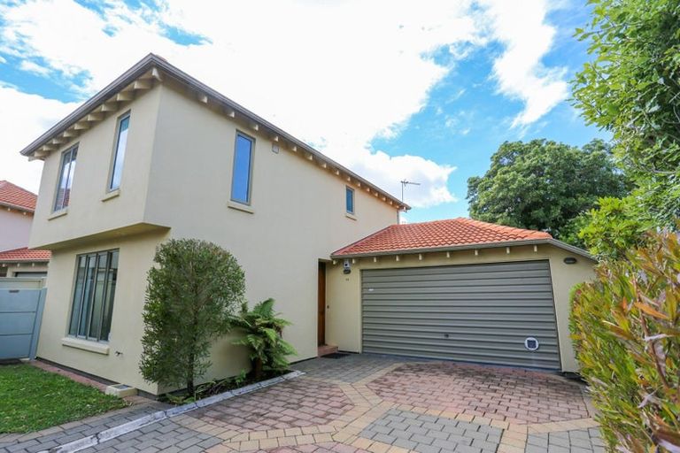 Photo of property in 76 Picton Avenue, Riccarton, Christchurch, 8011