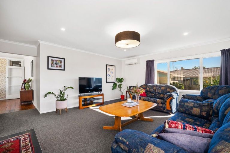 Photo of property in 54a Pemberton Crescent, Greerton, Tauranga, 3112