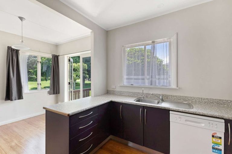 Photo of property in 19g Kenmore Street, Westown, New Plymouth, 4310