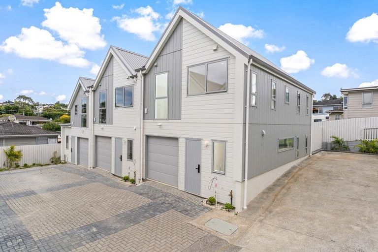 Photo of property in 10b Clensmore Place, Torbay, Auckland, 0630