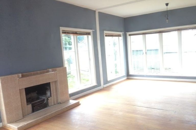 Photo of property in 690 Great North Road, Grey Lynn, Auckland, 1021