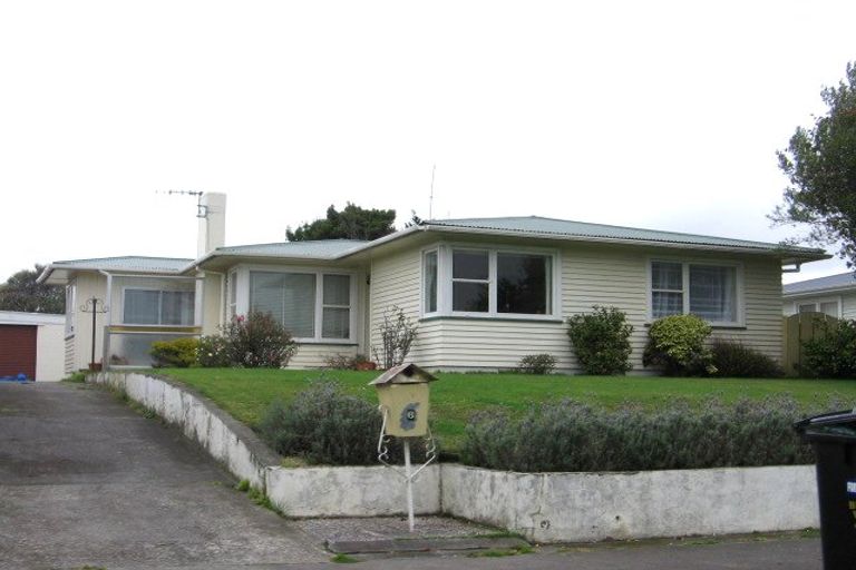 Photo of property in 6 Anakiwa Street, Kelvin Grove, Palmerston North, 4414