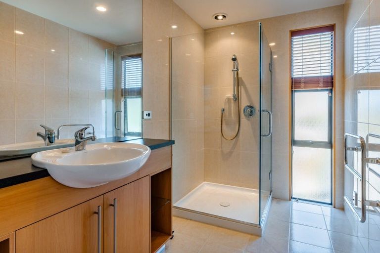 Photo of property in 18 Wakeman Road, Acacia Bay, Taupo, 3330