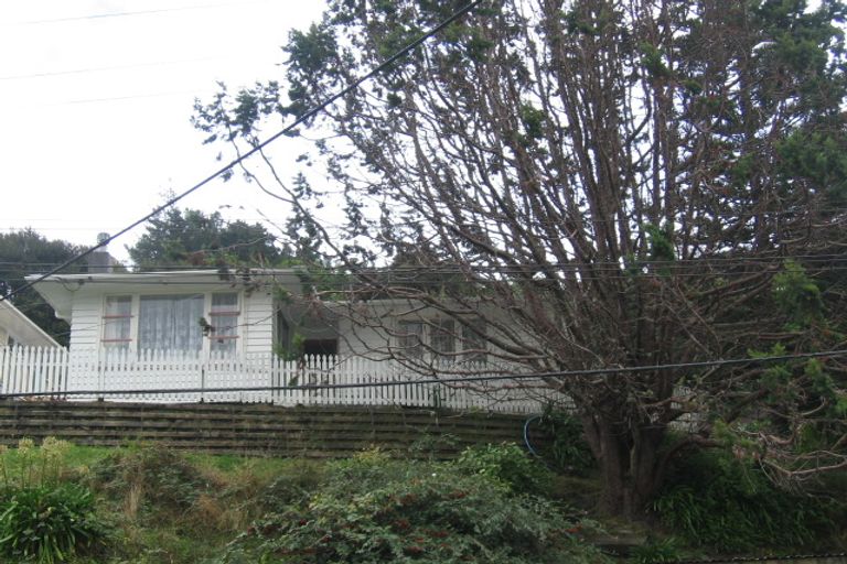 Photo of property in 67 Bird Grove, Stokes Valley, Lower Hutt, 5019
