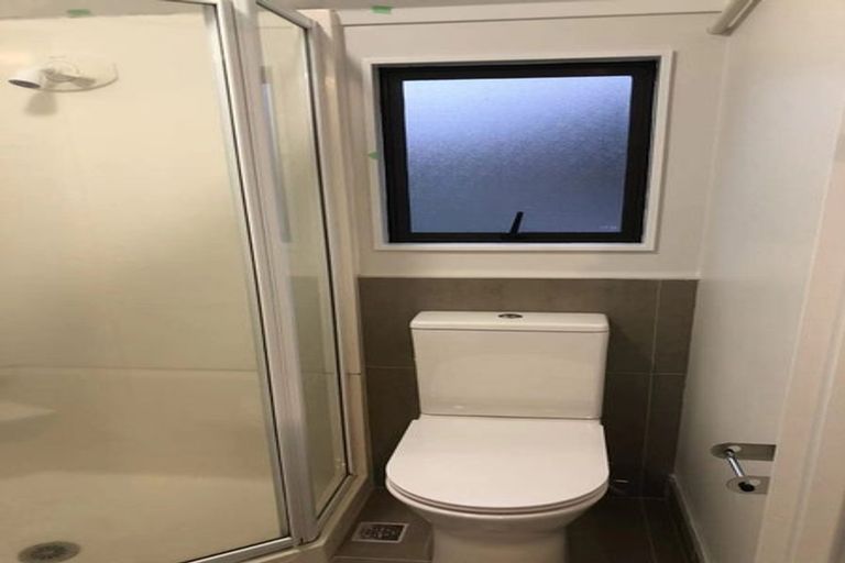 Photo of property in 2 Vine Street, Hillcrest, Hamilton, 3216