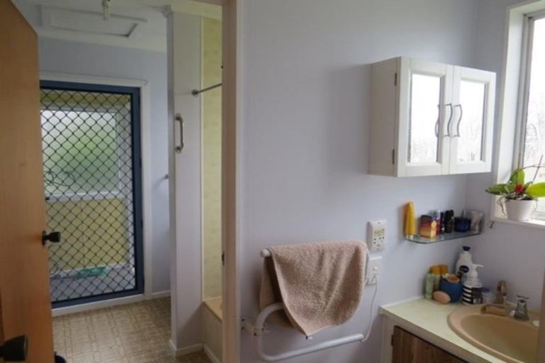 Photo of property in 3 Desmond Place, Bell Block, New Plymouth, 4312