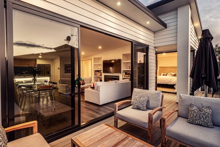 Photo of property in 118a Muricata Avenue, Mount Maunganui, 3116