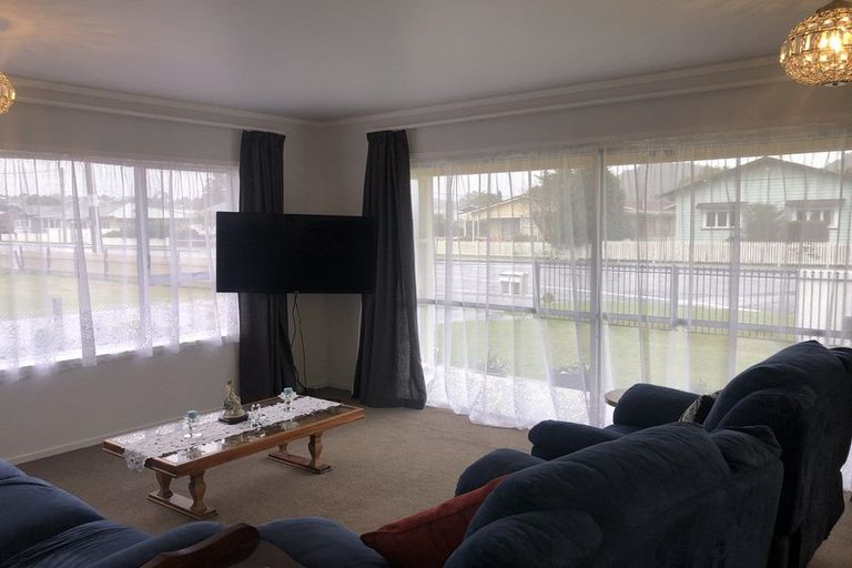 Photo of property in 5 King Street, Hikurangi, 0114