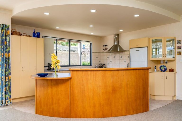 Photo of property in 6 Regent Street, Whakapirau, Maungaturoto, 0583