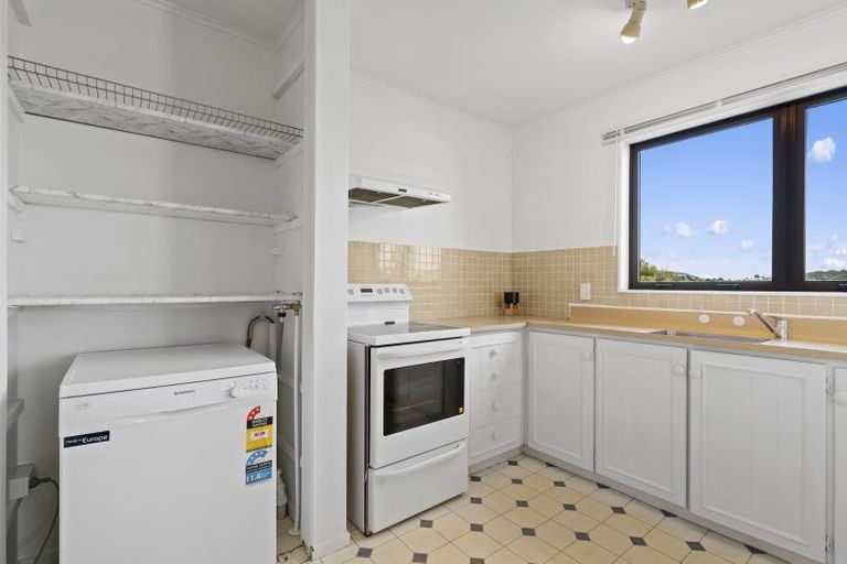 Photo of property in 84 Mercury Way, Whitby, Porirua, 5024