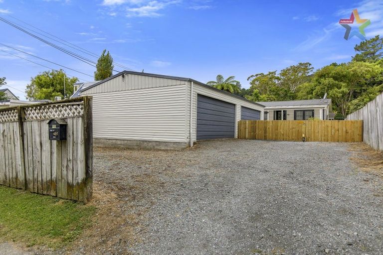 Photo of property in 457 Stokes Valley Road, Stokes Valley, Lower Hutt, 5019