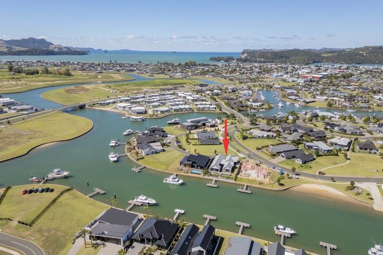 Photo of property in 1 Capstan Crescent, Whitianga, 3510