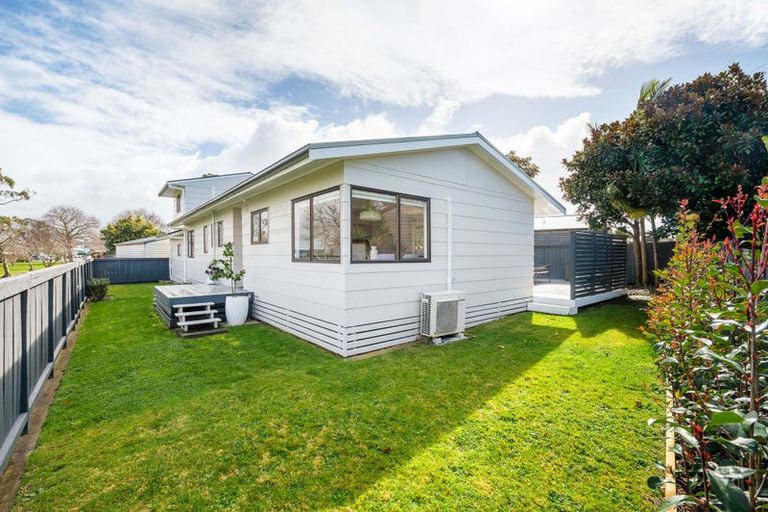 Photo of property in 9b Beadle Place, St Andrews, Hamilton, 3200
