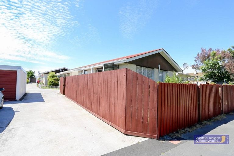Photo of property in 1/64 Mathesons Road, Phillipstown, Christchurch, 8011