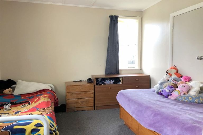 Photo of property in 1 Kowhai Place, Waipukurau, 4200