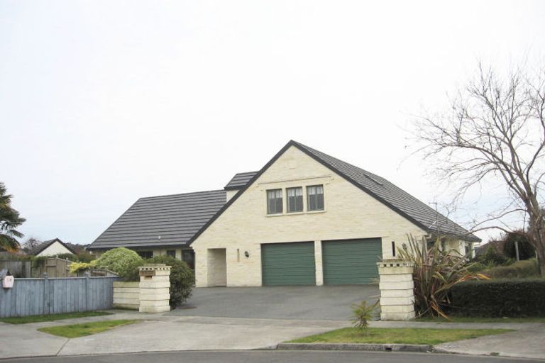 Photo of property in 15 Jacaranda Place, Greenmeadows, Napier, 4112