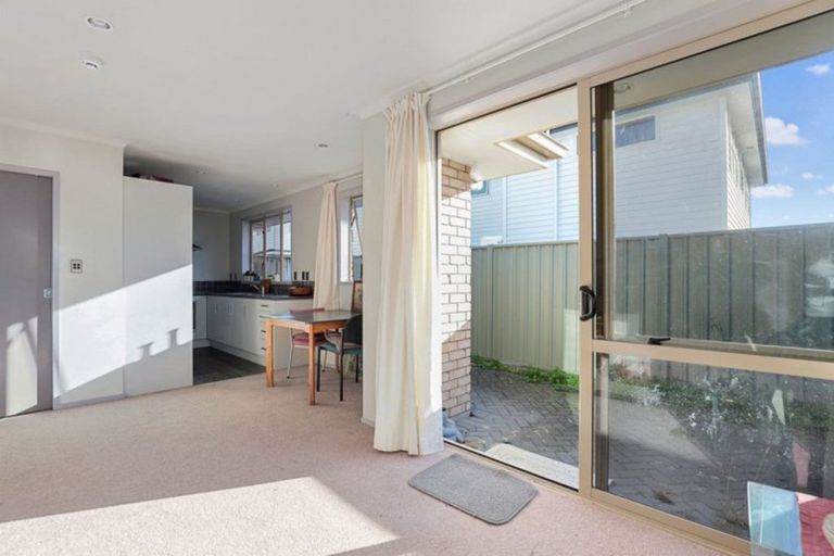 Photo of property in 15e Paterson Street, Frankton, Hamilton, 3204