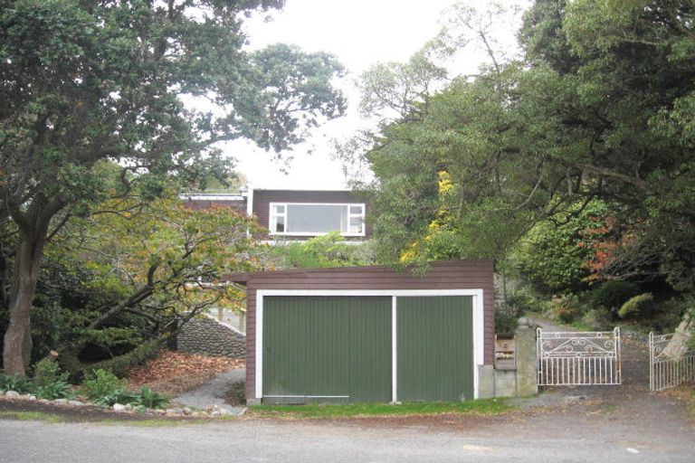 Photo of property in 11 Tennis Court Road, Raumati South, Paraparaumu, 5032