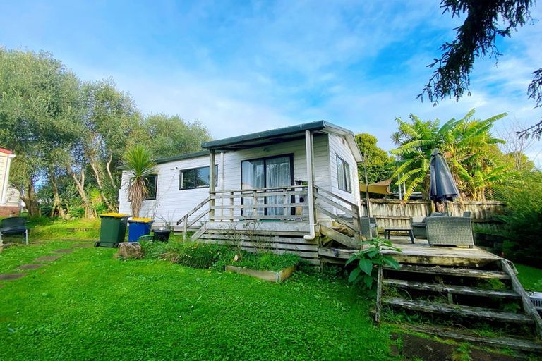 Photo of property in 49 Rosier Road, Glen Eden, Auckland, 0602