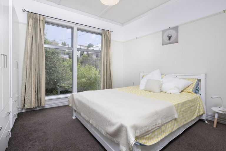 Photo of property in 10 Aitken Place, Mornington, Dunedin, 9011