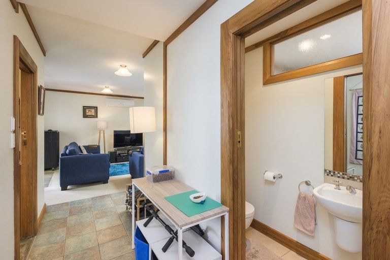 Photo of property in 18 Alan Street, Palmerston North, 4414