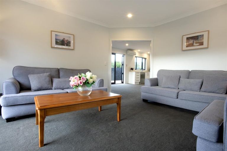 Photo of property in 36 Kurth Crescent, Silverstream, Upper Hutt, 5019