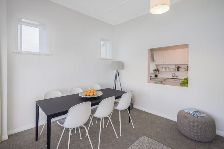 Photo of property in 41 Overtoun Terrace, Hataitai, Wellington, 6021