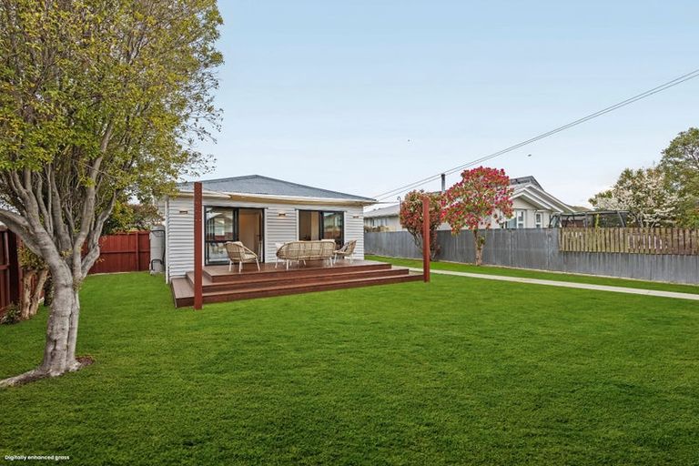 Photo of property in 42 Wyn Street, Hoon Hay, Christchurch, 8025