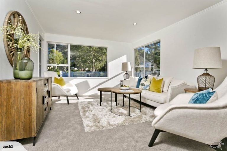 Photo of property in 15 Jayne Place, Torbay, Auckland, 0630