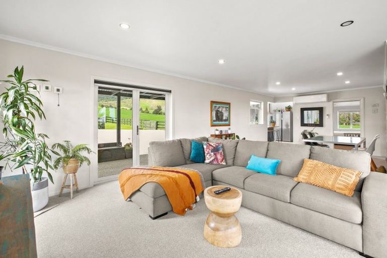 Photo of property in 1385 South Road, Kaitake, New Plymouth, 4374