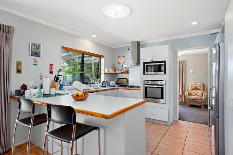 Photo of property in 17 Burnt Oak Drive, Pyes Pa, Tauranga, 3112