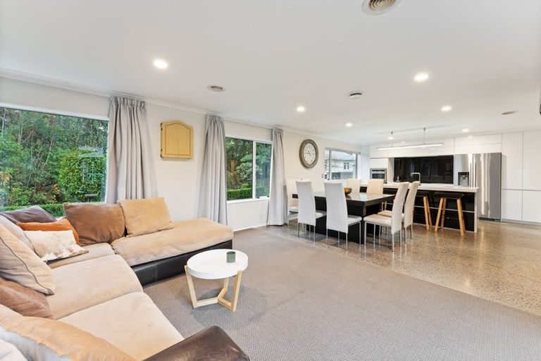 Photo of property in 14 Verona Place, Stratford, 4332