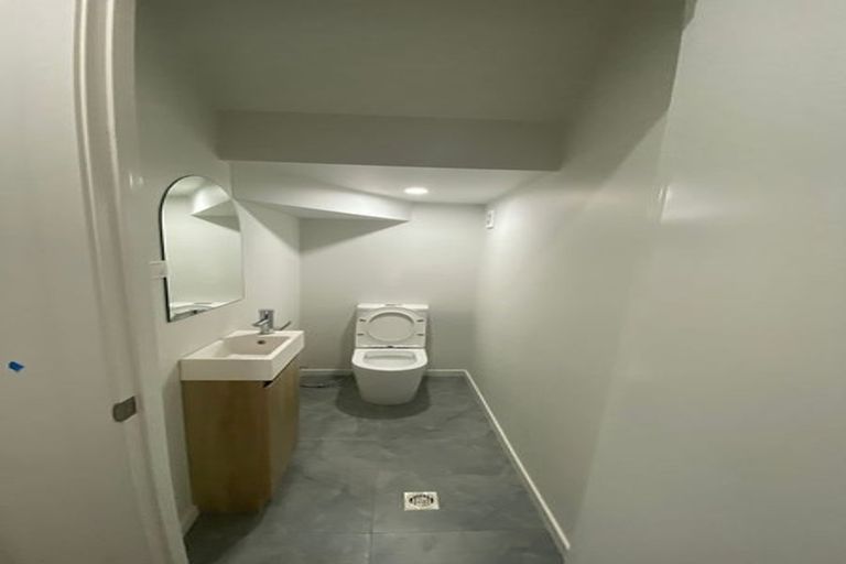 Photo of property in 6 Paina Crescent, Massey, Auckland, 0614