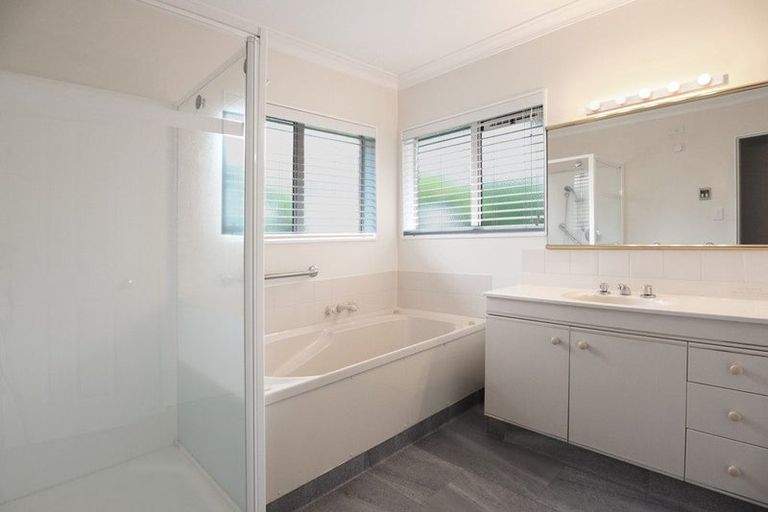 Photo of property in 14 Ninth Avenue, Tauranga, 3110