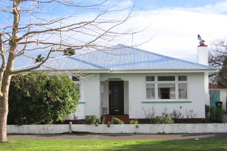 Photo of property in 28 Havill Street, Takaro, Palmerston North, 4410