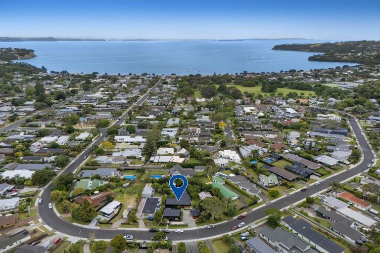 Photo of property in 59 The Circle, Manly, Whangaparaoa, 0930