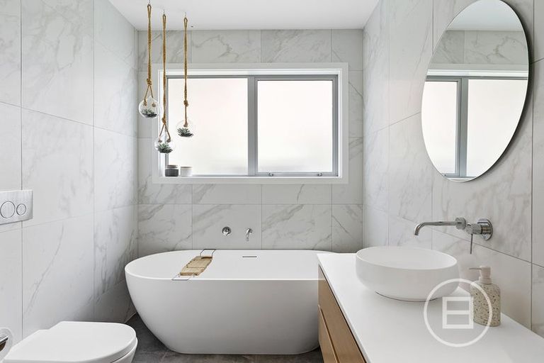 Photo of property in 52 Jane Maree Road, Kumeu, 0810