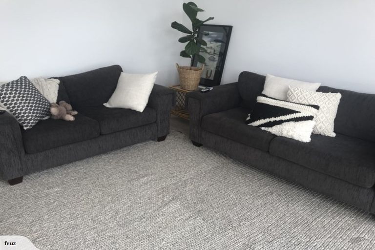 Photo of property in 19 Courage Road, Papakura, 2110