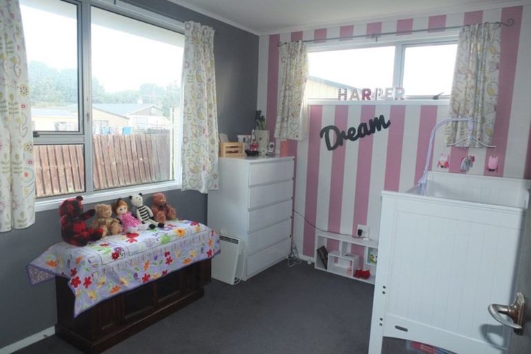 Photo of property in 5 College Street, Oamaru North, Oamaru, 9400