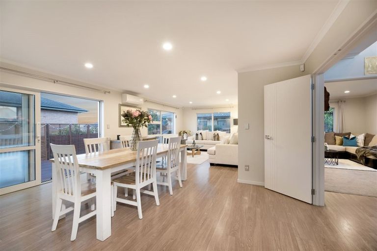 Photo of property in 109 Babich Road North, Ranui, Auckland, 0612