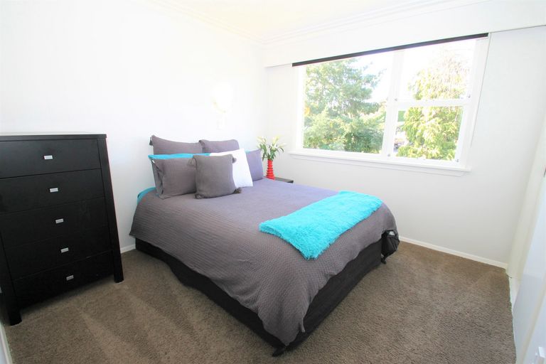 Photo of property in 2 Centennial Road, Fairfield, Dunedin, 9018