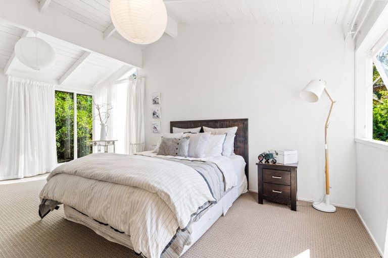 Photo of property in 465 Leigh Road, Whangateau, 0985