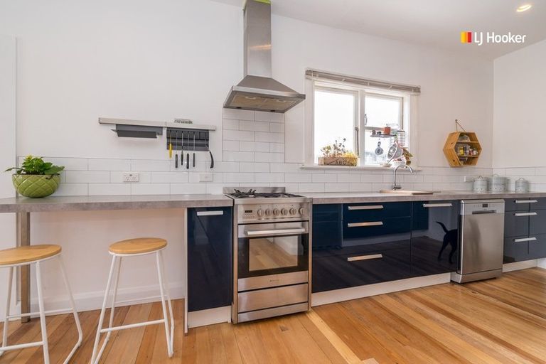 Photo of property in 10 Copeland Street, Brighton, Dunedin, 9035