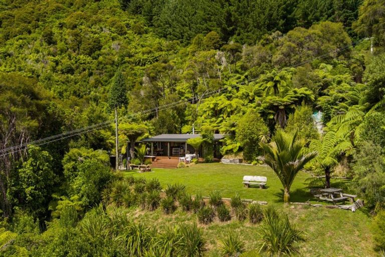 Photo of property in 886 Kenepuru Road, Mahau Sound, Picton, 7282