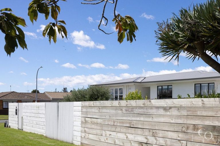Photo of property in 16 Mansels Road, Greerton, Tauranga, 3112