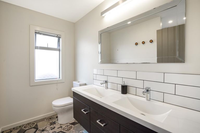 Photo of property in 123 Heretaunga Street, Palmerston North, 4414