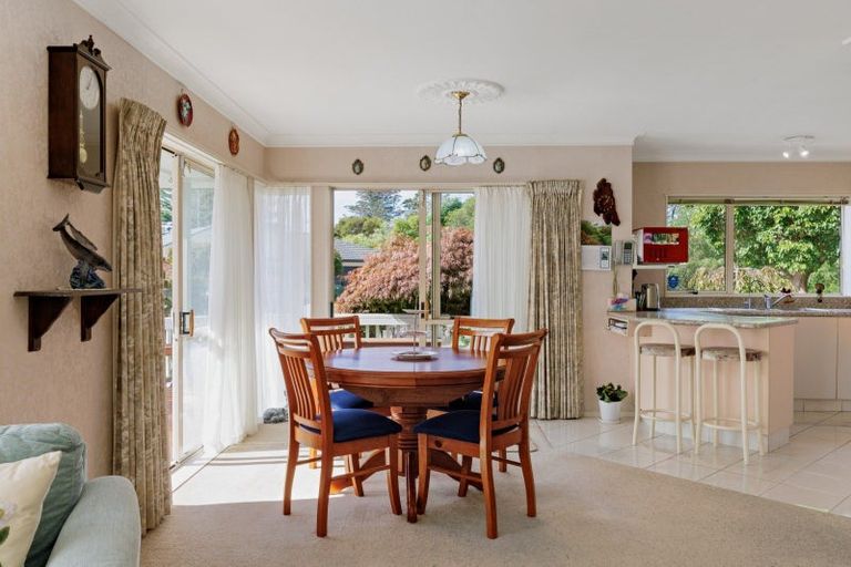 Photo of property in 10 Ridgemount Terrace, Welcome Bay, Tauranga, 3112