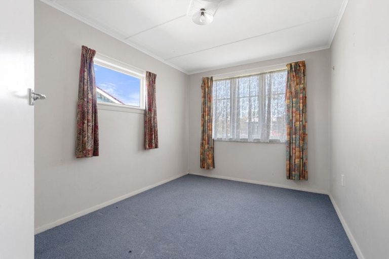 Photo of property in 238 High Street North, Carterton, 5713